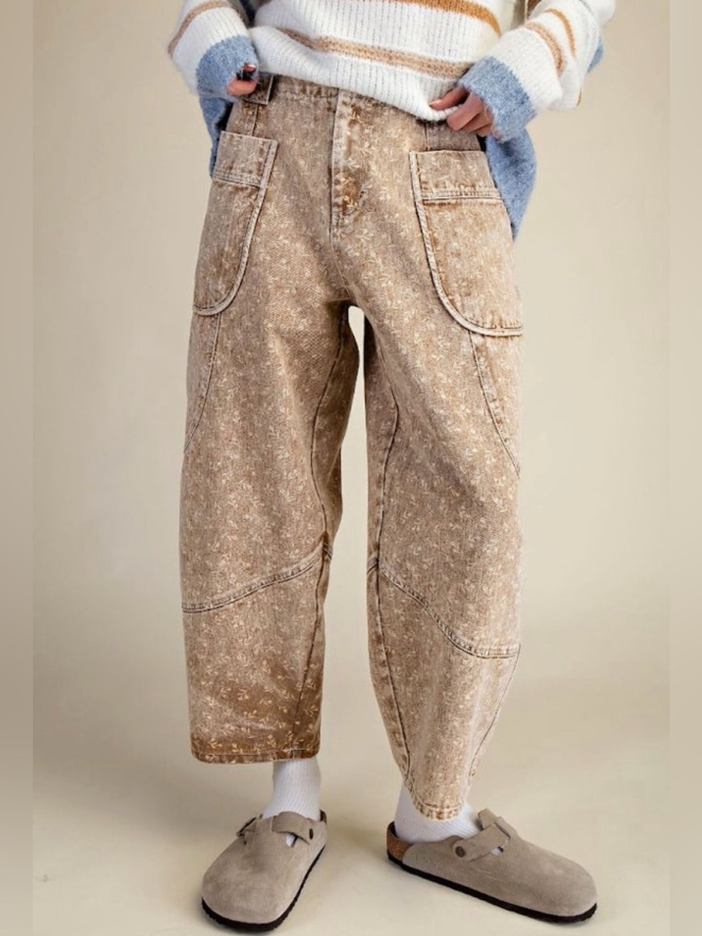 Gain Your Trust Mineral Wash Barrel Leg
Pants - Latte